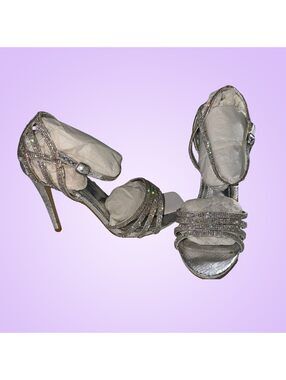 2014 Steve Madden Silver Rhinestone Caged Strappy Stiletto Heels Size 10 Box